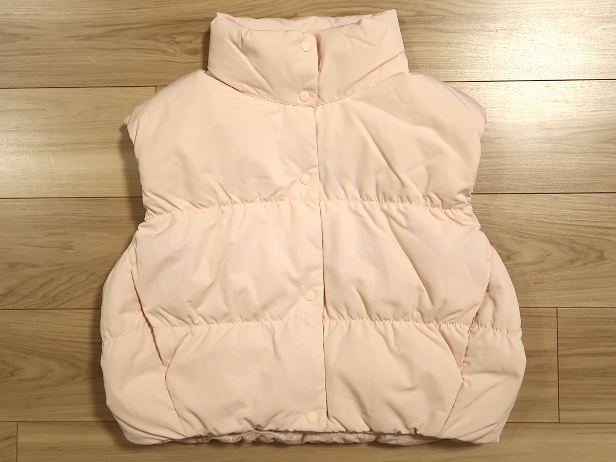 UNIQLO : C  ダウンクロップドベスト　5990円（税込）
