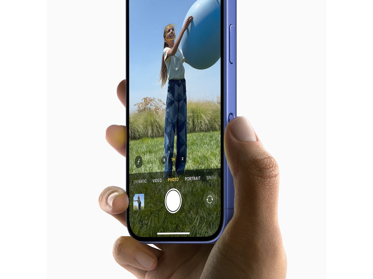 iPhone 16