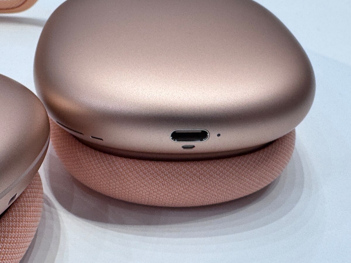 AirPods Max