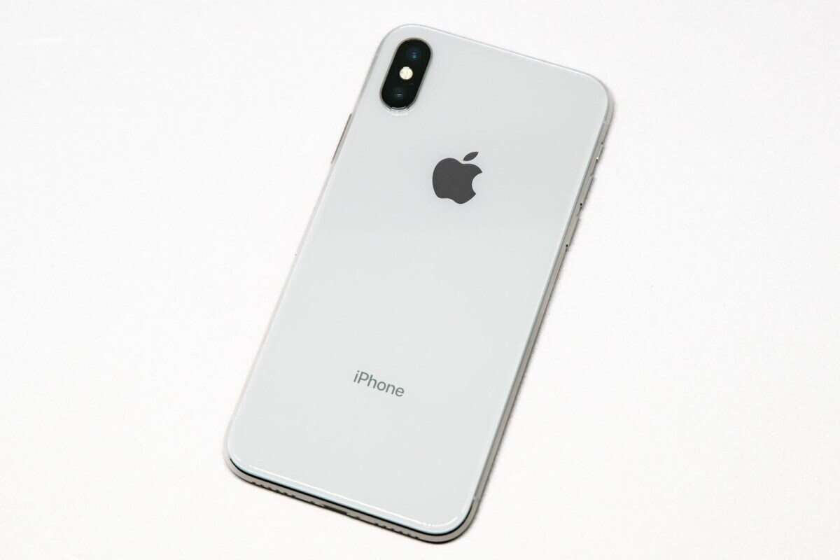 iPhone X