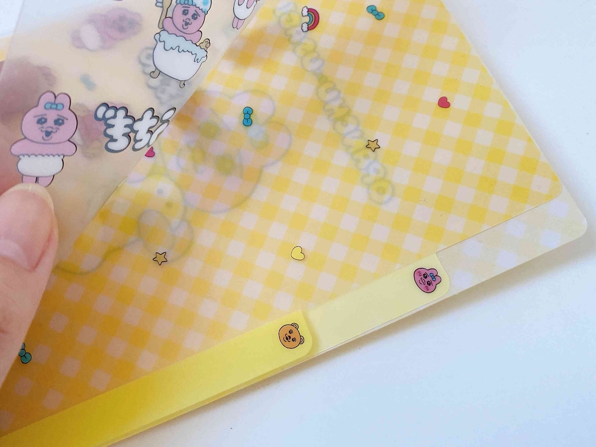 内側にも柄が入っており、細部までかわいい作りが高ポイント