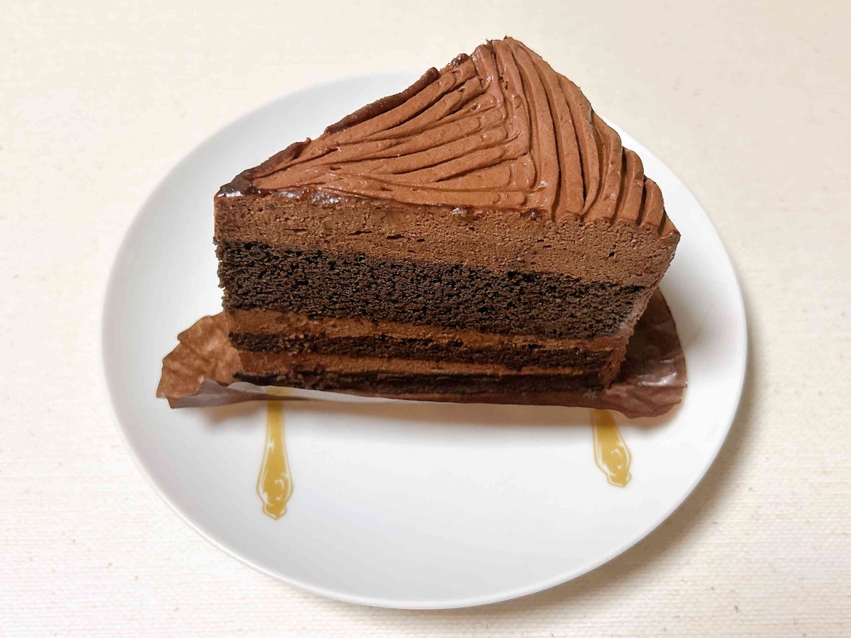 濃厚なチョコレートに感動！ 「チョコレートケーキ」