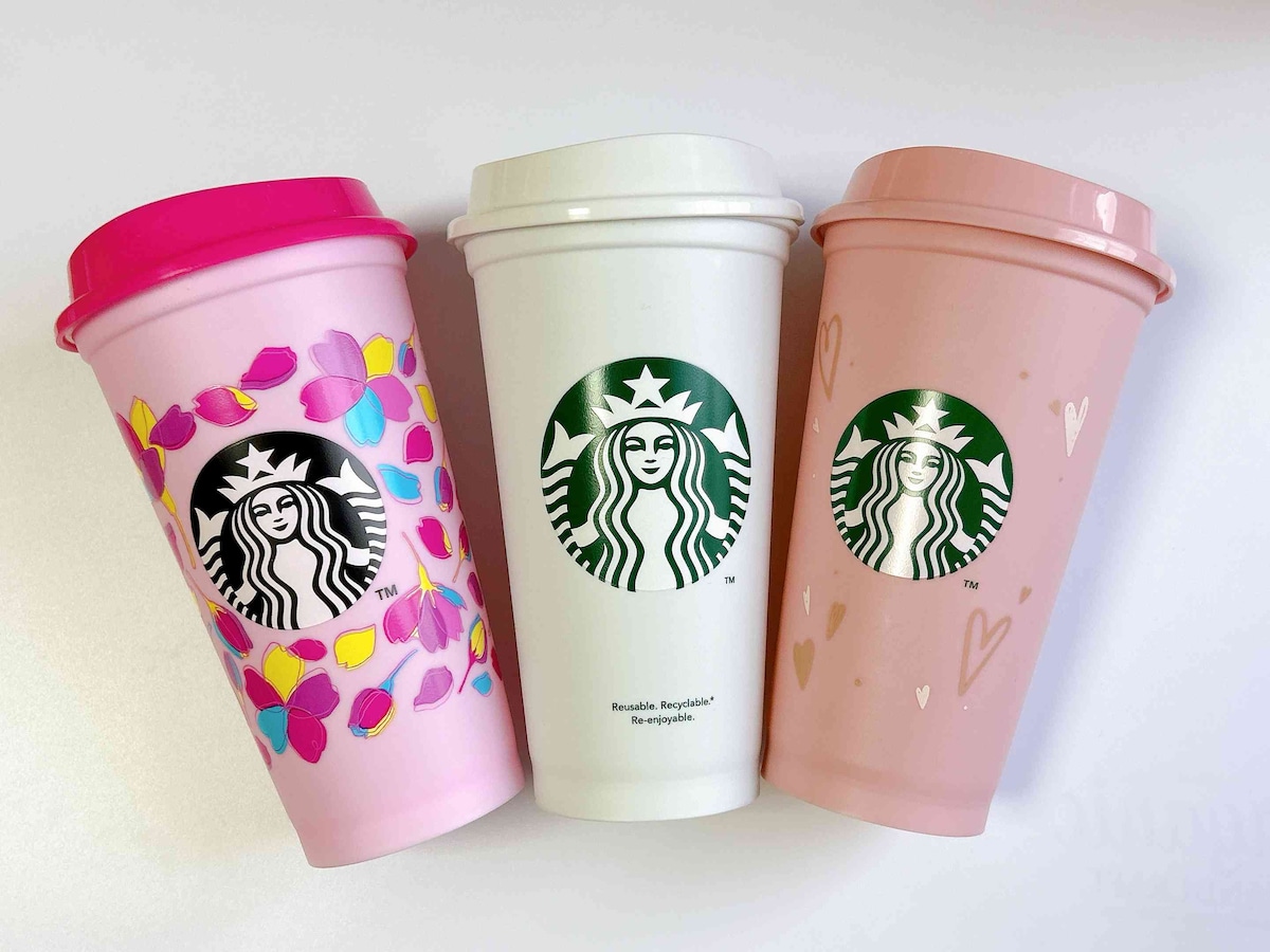 スタバのリユーザブルカップは、タンブラーよりリーズナブルに楽しくエコを始められる便利アイテム