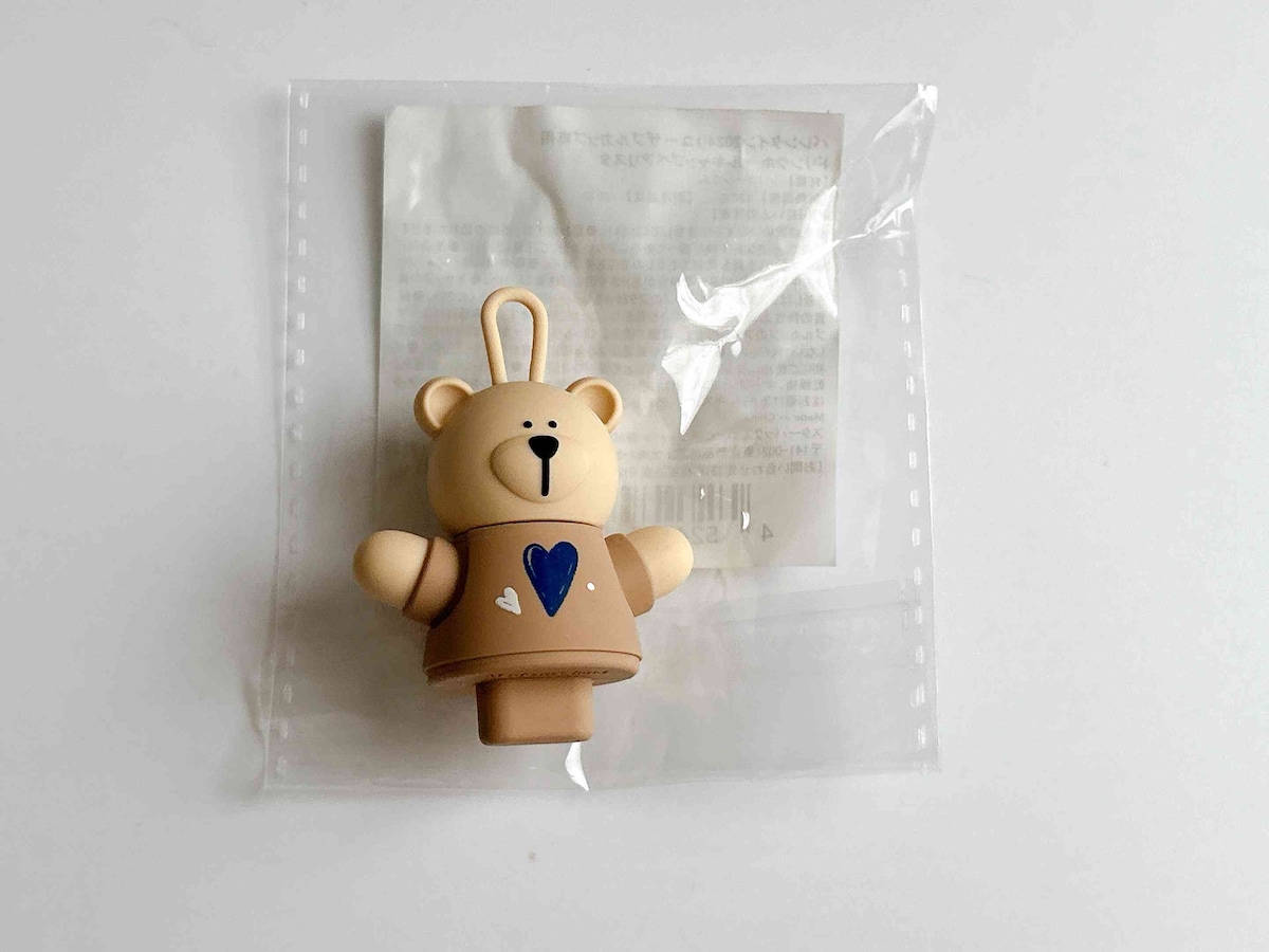 ドリンクホールからのドリンク漏れを防ぐ「ドリンクホールキャップベアリスタ」