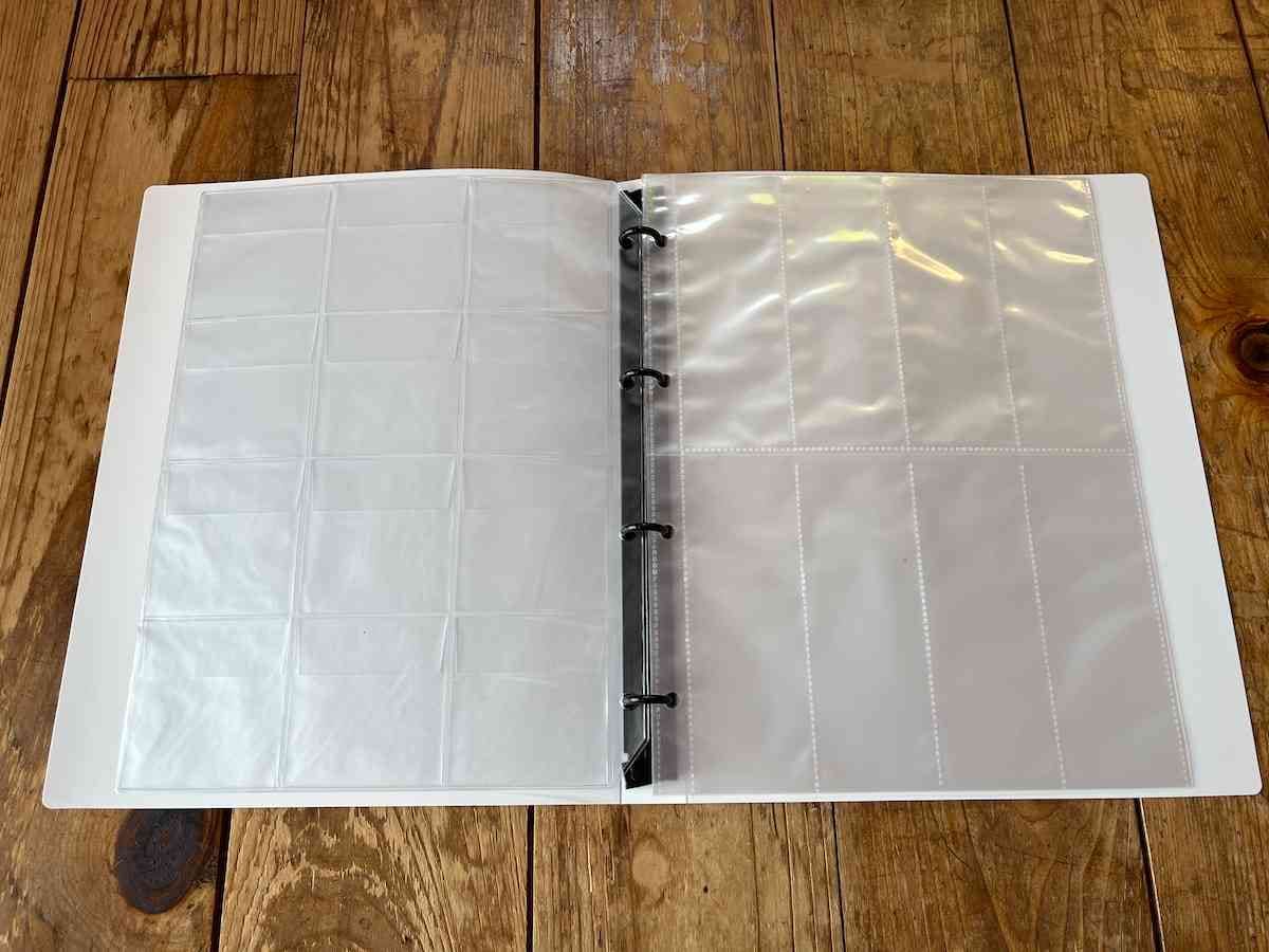 セリアの「マイコレバインダー専用 ロングステッカー収納リフィル」を「マイコレ 4リングバインダー」につけてみた