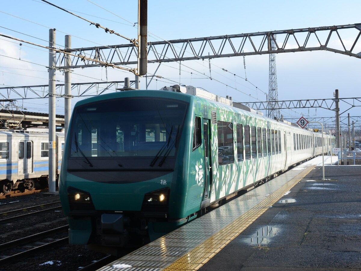 ぶな編成