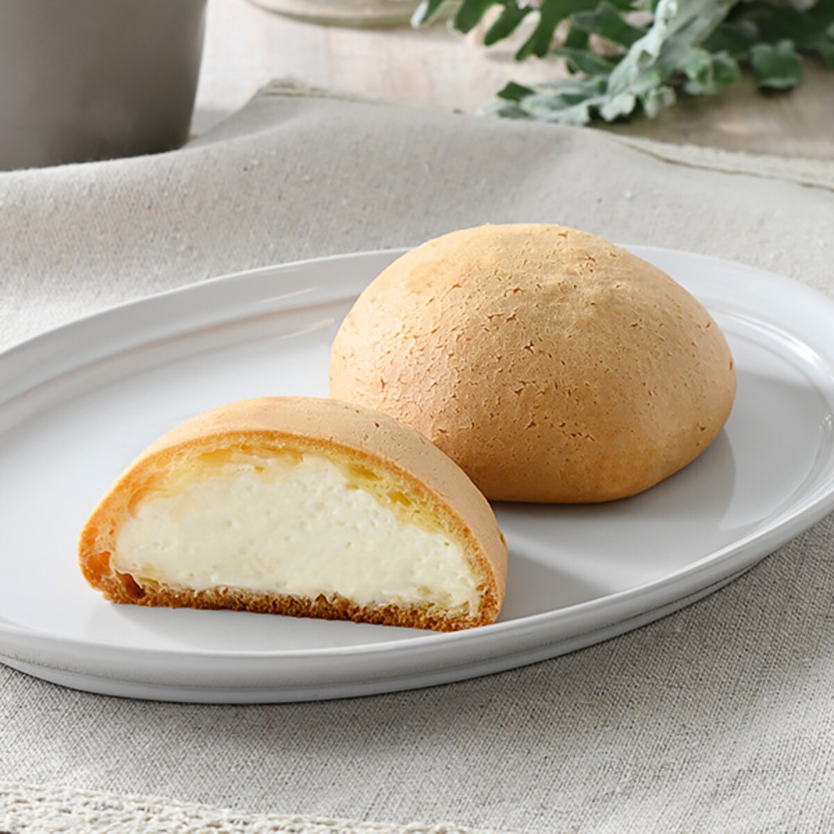 税込150円以下はうれしい! 「むにほっぺ(みるく)」(税込138円)※画像提供/ファミリーマート