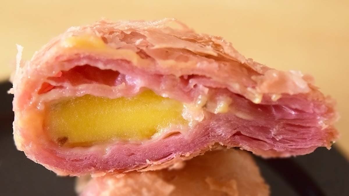 おいもチョコクリームはややもったりしていて、やや甘みが強め。