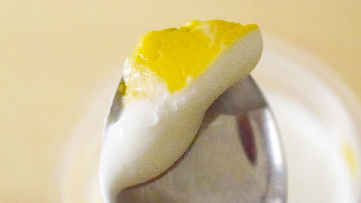 表面はふんわりとした食感のホイップクリーム。深みのあるかぼちゃの味わいで少々ねっとりした食感。
