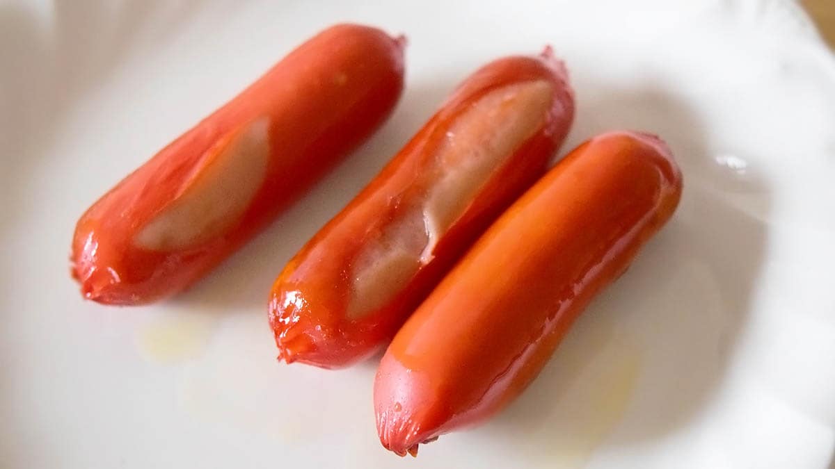 フライパンで焼いてみたところ、赤い皮がさけてしまいました。