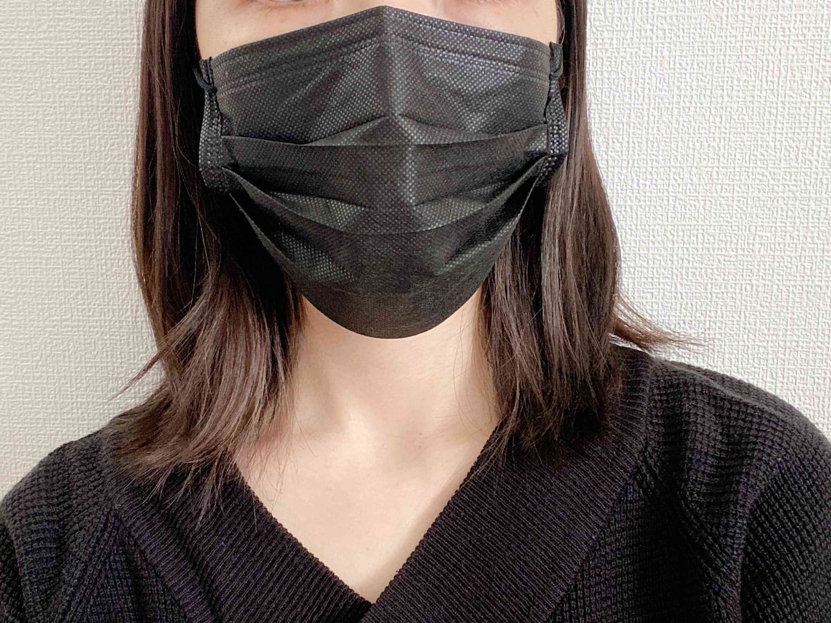 長時間つけても問題なし。小顔効果は薄め