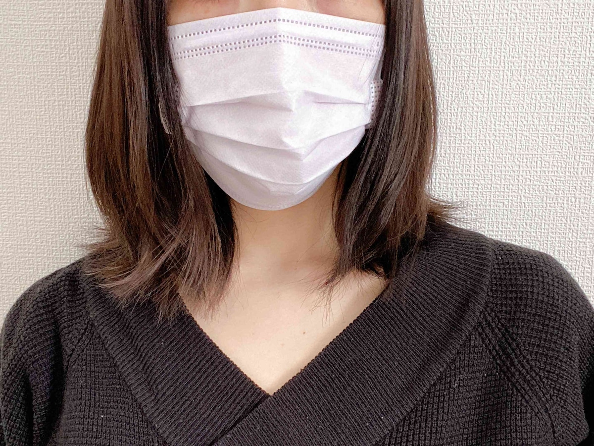 落ち着きのあるライトパープル。血色が良く見えるのがうれしい