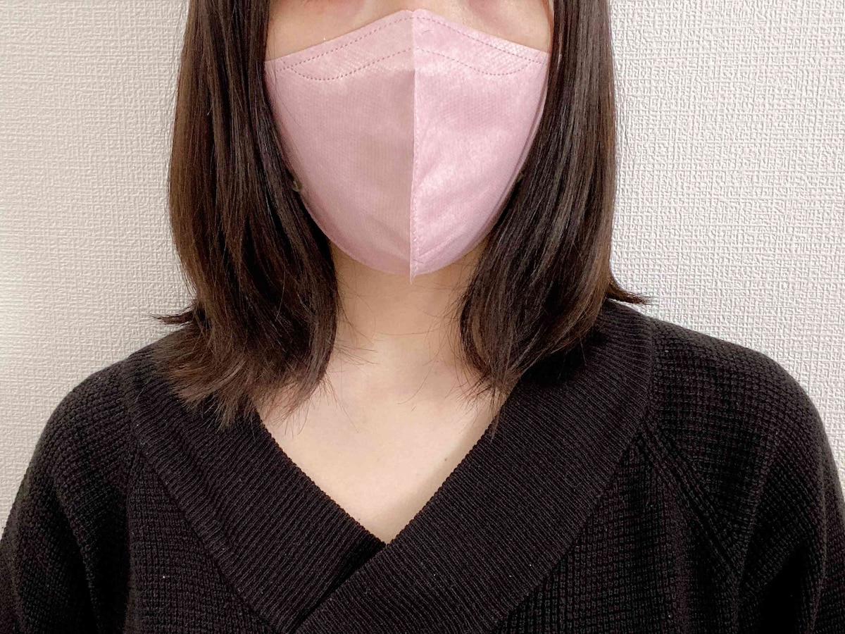 あご部分のもたつきがなくすっきりして見えるのがうれしい