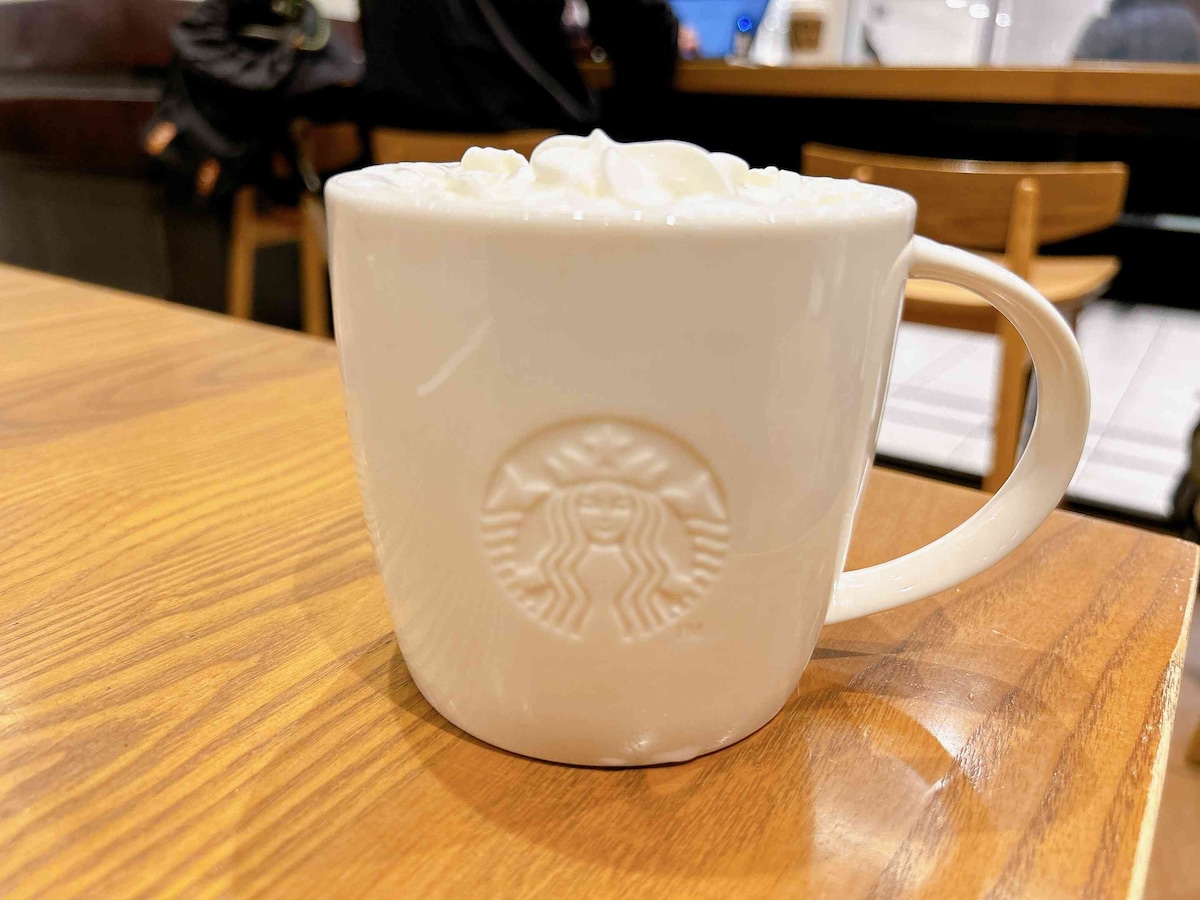 スタバのドリンクをよりお得に楽しめる公式アプリがおすすめ！