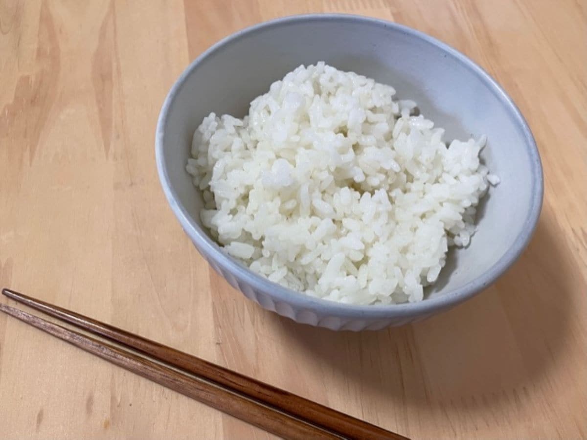 業務スーパーのお米「栃木県産コシヒカリ」は炊きたてをそのまま食べるのがおすすめ