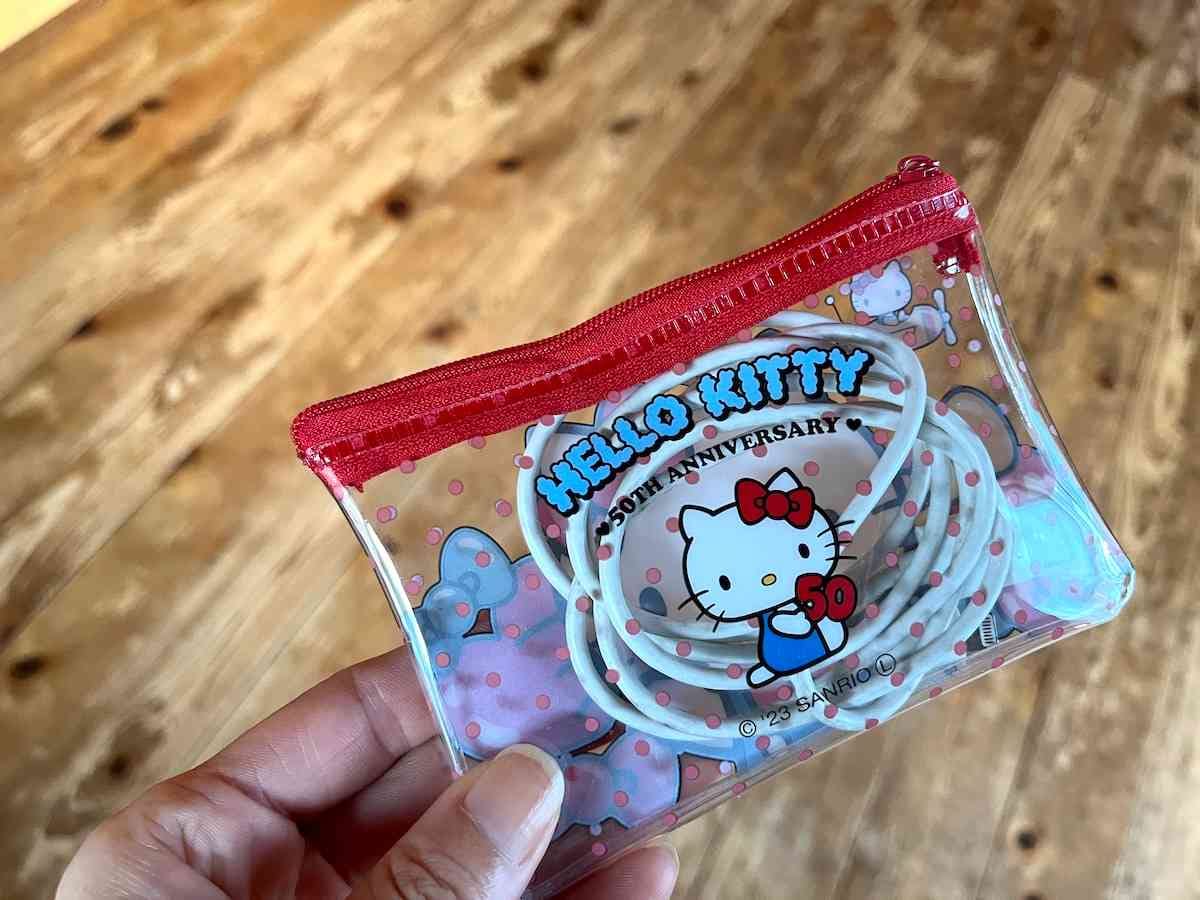 ダイソーの「サンリオポーチ」はケーブル入れにもおすすめ