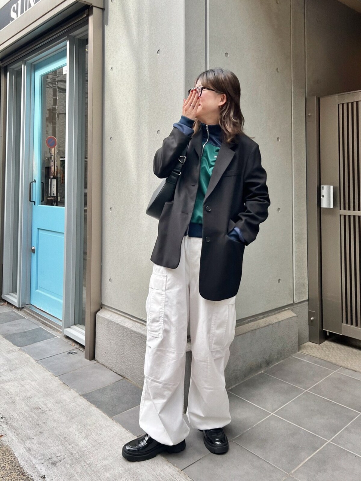 カーゴパンツも素材違いで多く登場しているので、好みのものを選んで　出典：WEAR