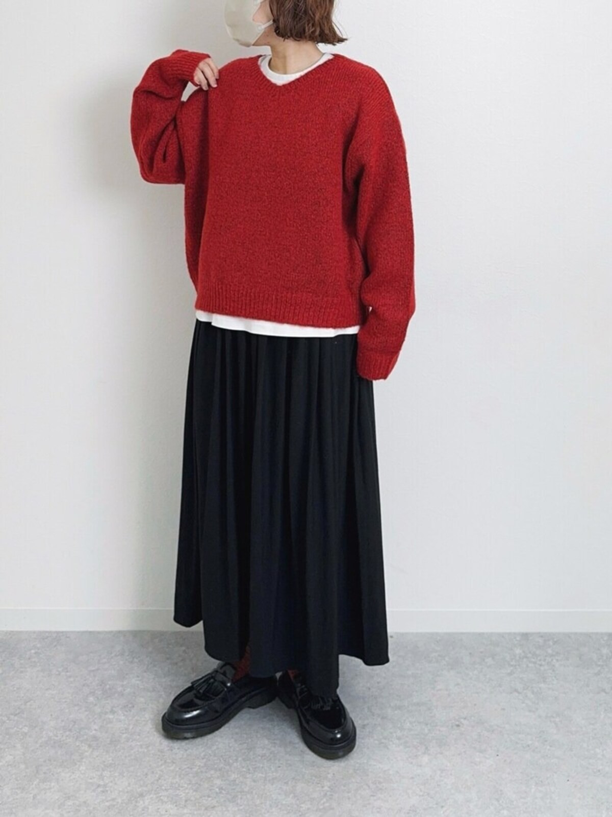 やわらかなジャージー素材のスカートはカジュアルにもきれいめにも着られます　出典：WEAR