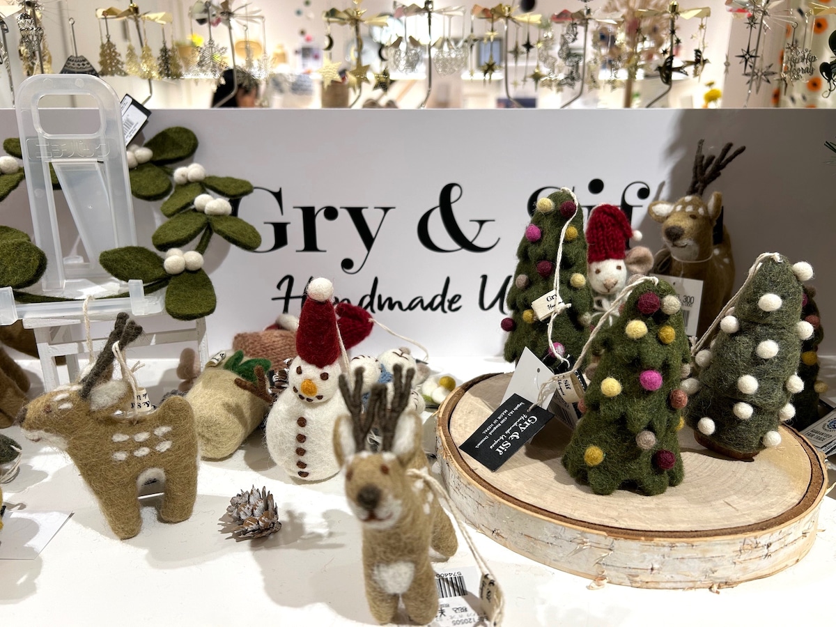 Gry & Sifのフェルト人形