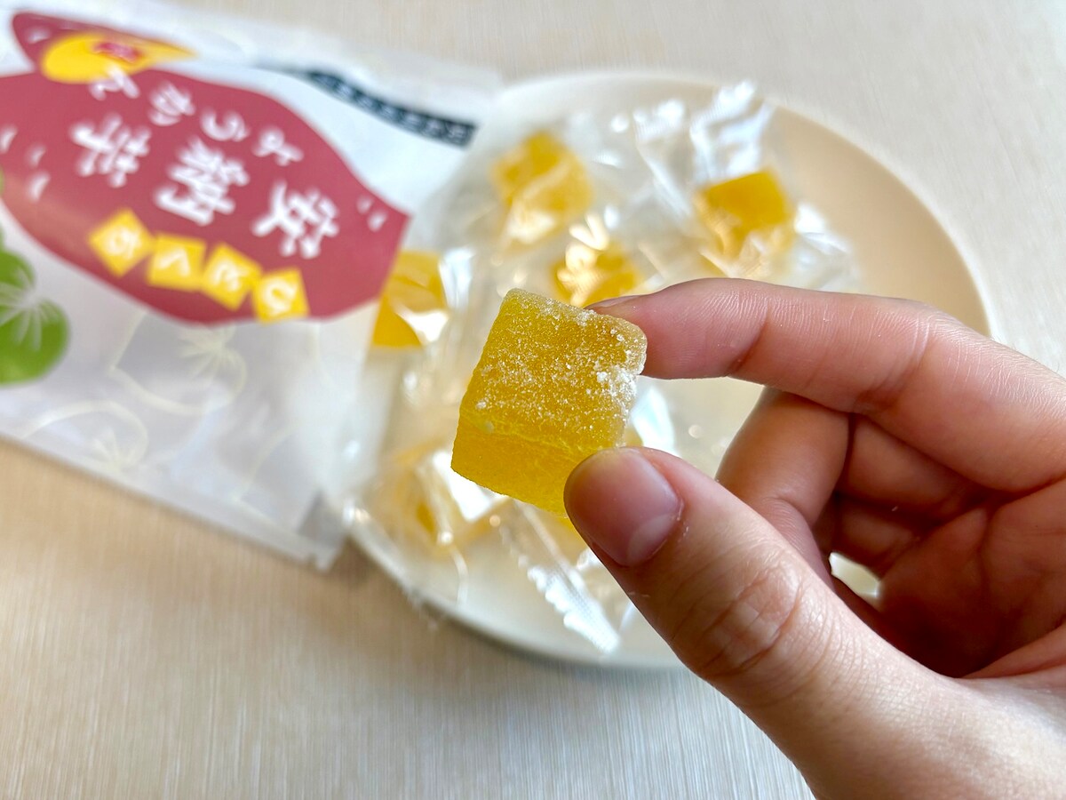 「ひとくち安納芋ようかん 100g」 378円（税込）