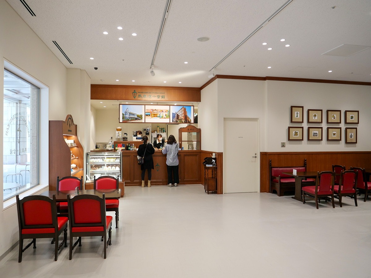 馬車道十番館 横浜美術館 喫茶室