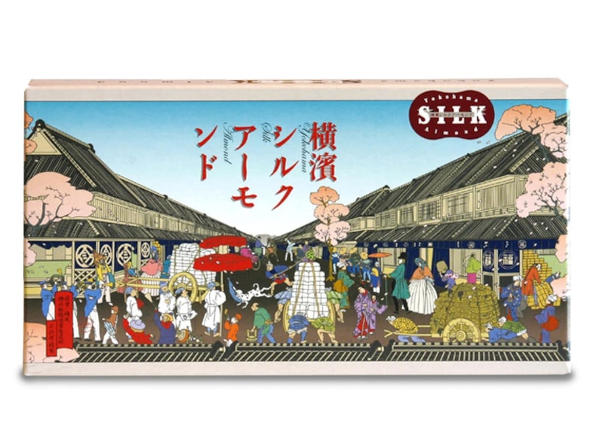 「横浜シルクアーモンド（大箱150g1100円）」。ほどよい甘さでついつい食べてしまうおいしさ　※小箱（50g400円）、筒（75g600円）、A5版海図ボックス入り（200g1700円）もあり、すべて税別（画像提供：エクスポート）