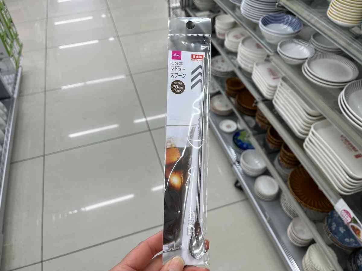 ダイソーの「ステンレス製マドラースプーン20cm」