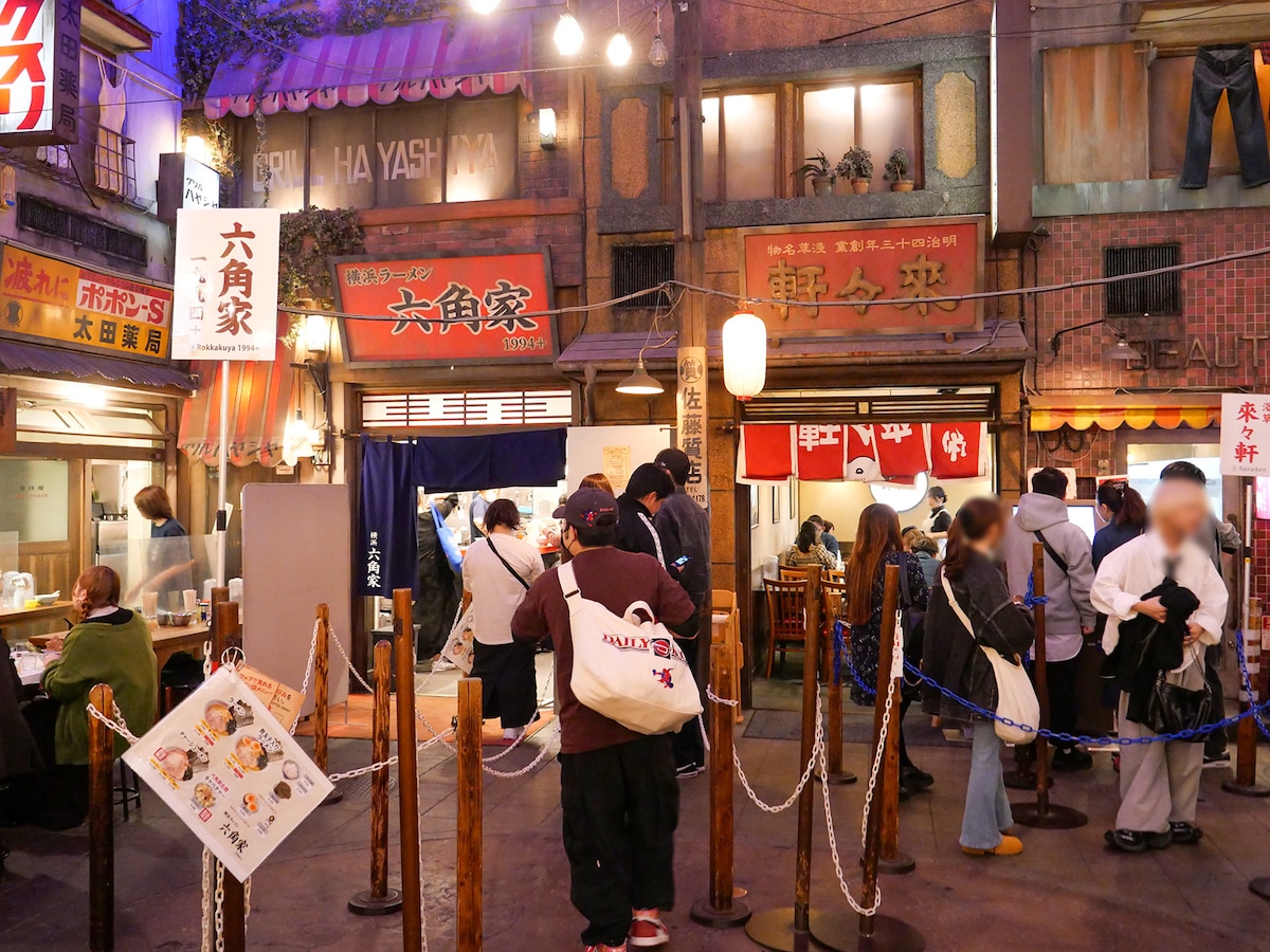 まずは各店舗の看板ラーメンを味わおう（筆者撮影）