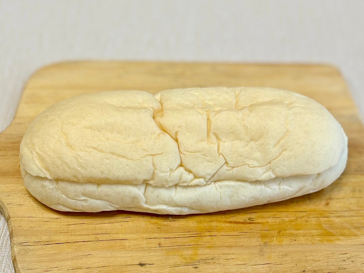 強く持つとつぶれてしまいそうなほどの柔らかさ