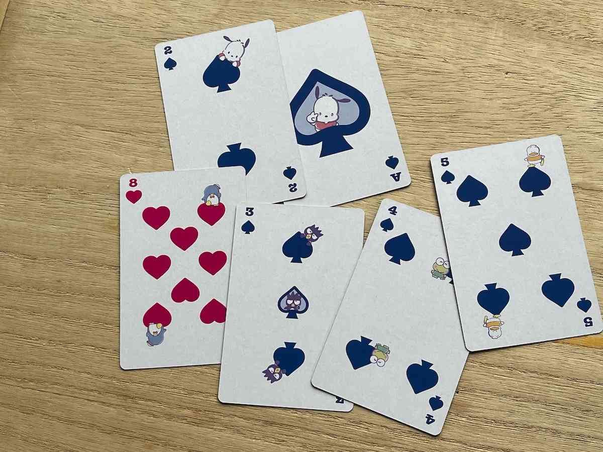 全てのカードにキャラクターがいる