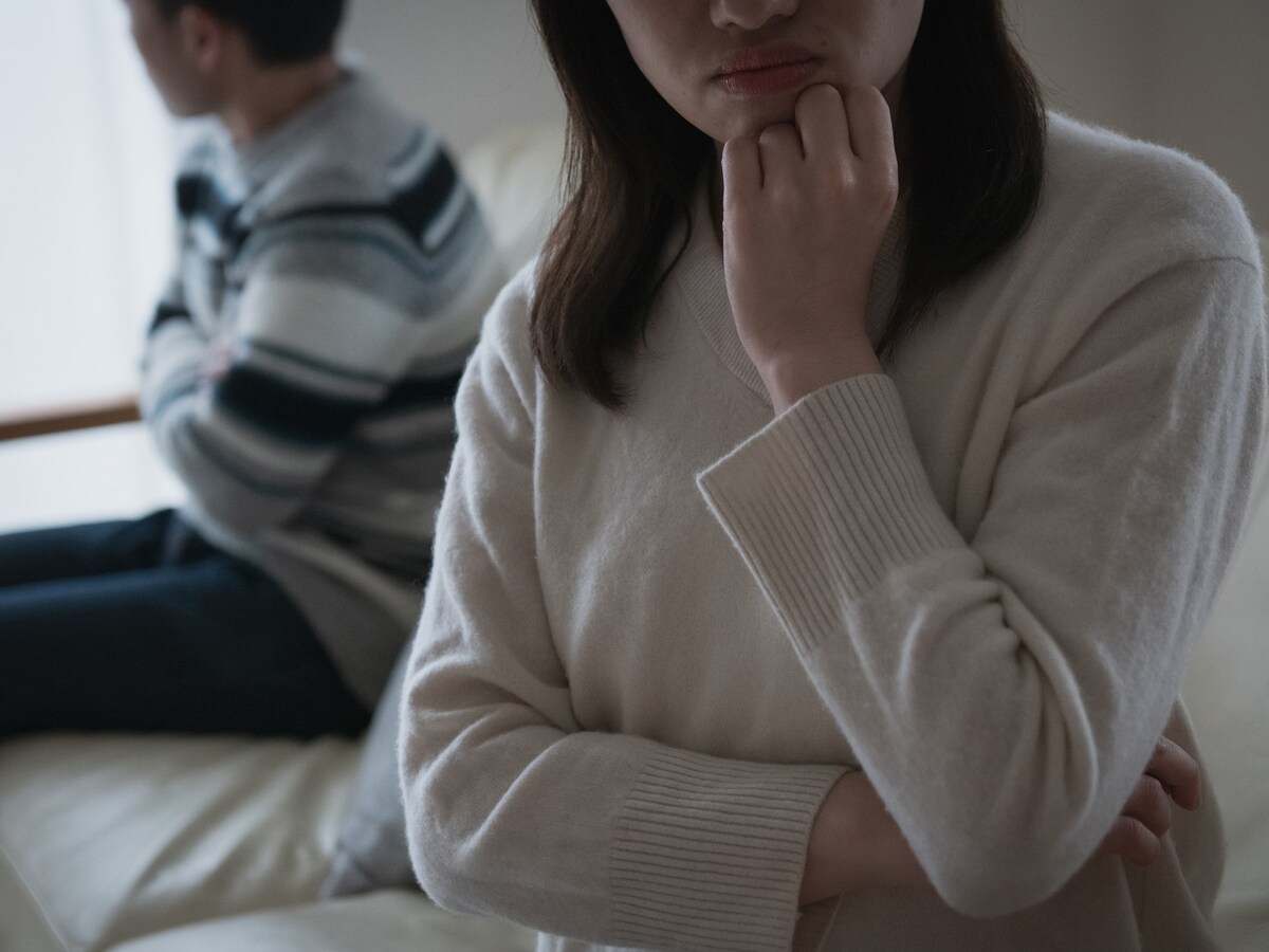 「謝らない夫」に困惑……