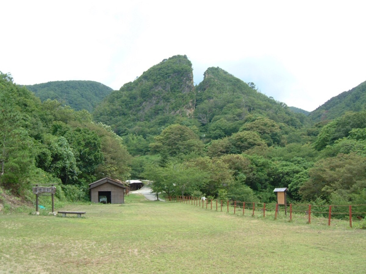 【新潟】佐渡金山・導遊の割戸
