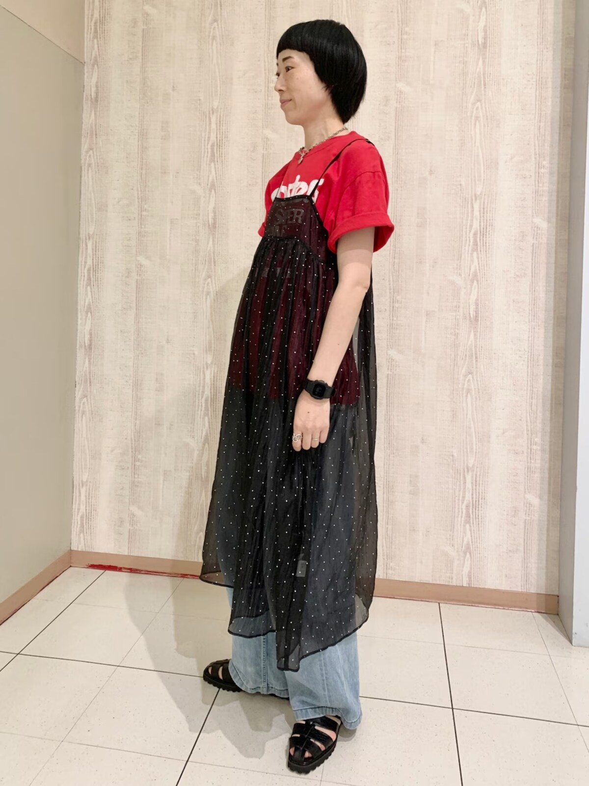 ボヘミアンがトレンドの今、グルカサンダルも人気に　出典：WEAR