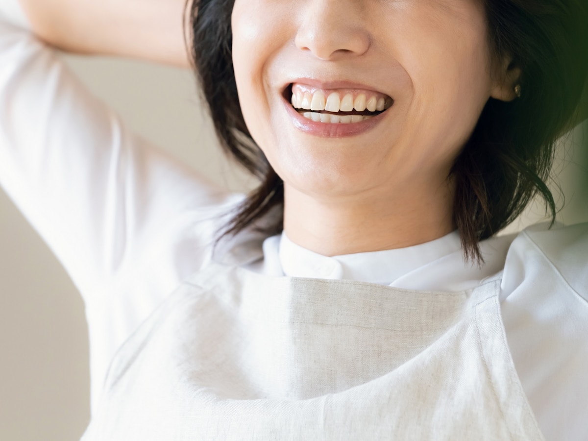 「少しでも若く見られたい」と願う女性の心理とは
