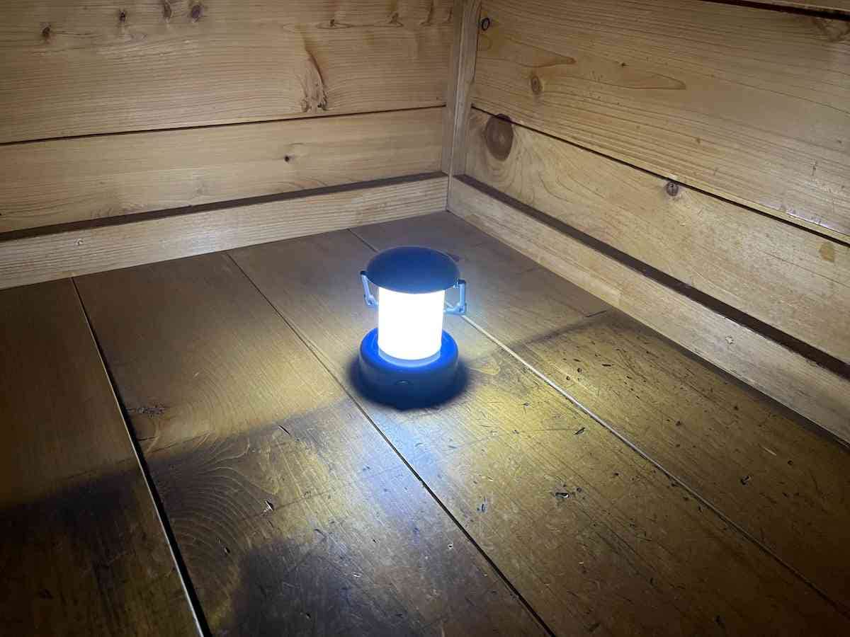 光の調整はできないが、十分に明るい