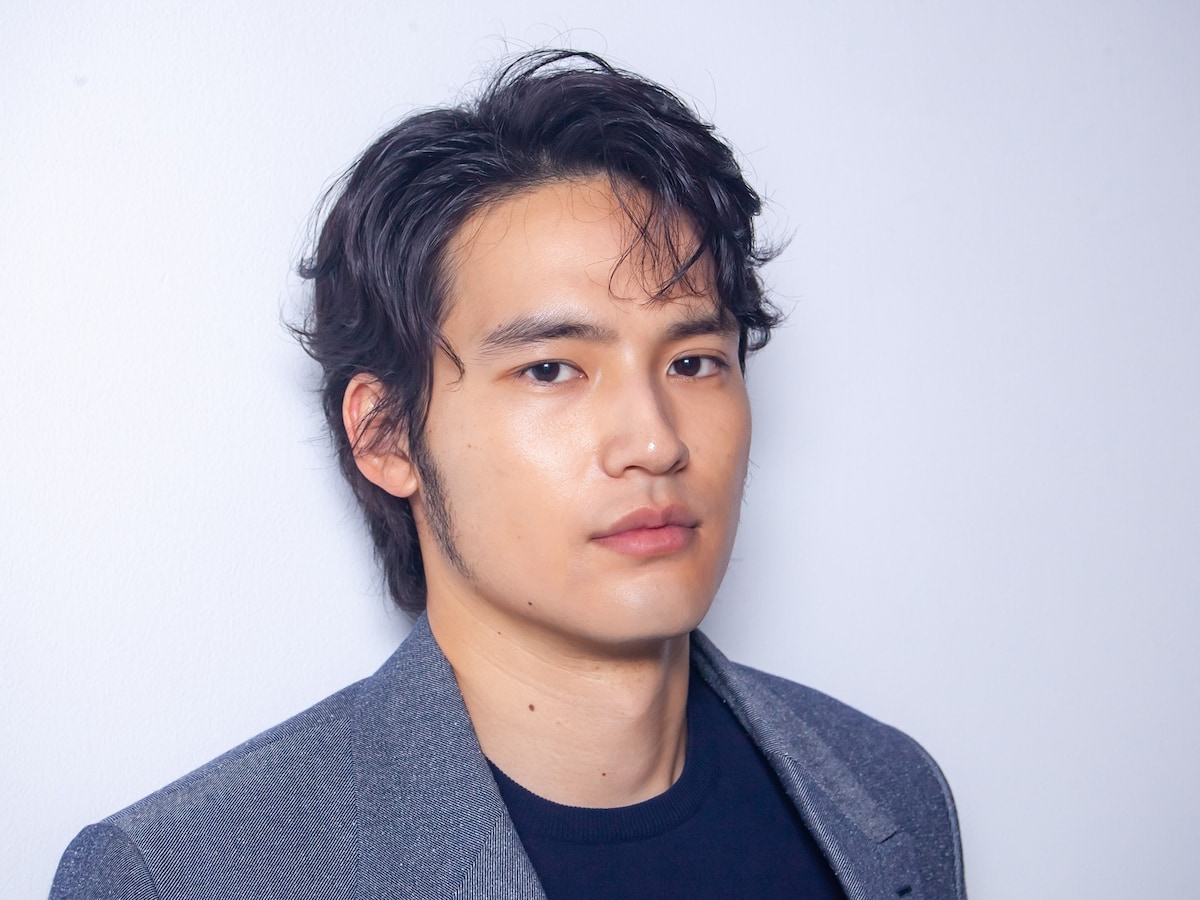 『連続ドラマW 怪物』でキャリア警察官僚の八代真人を演じる水上恒司さんにインタビュー！ ※写真：Kaori Saito（All About）