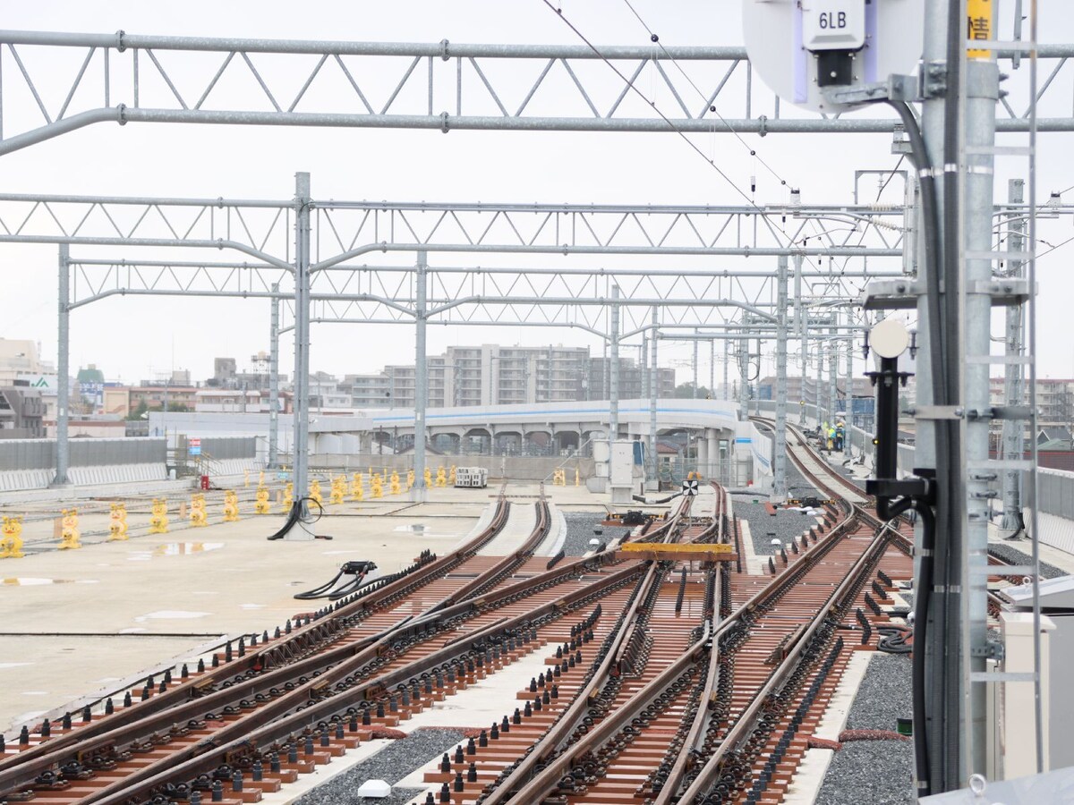 東村山駅高架ホーム
