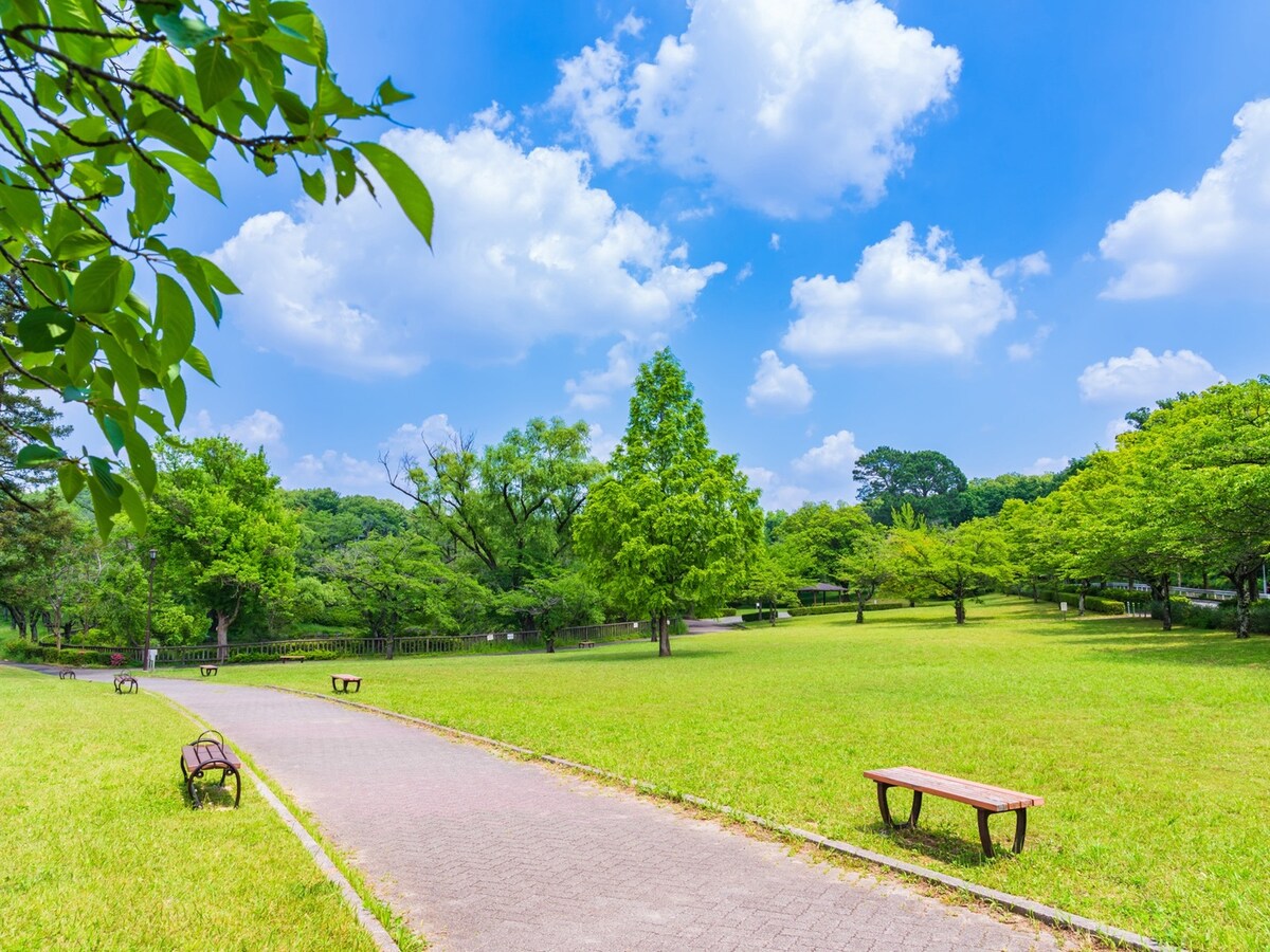 豊かな自然が広がる平和公園（名古屋市千種区） ※画像：PIXTA