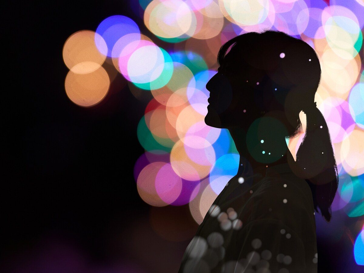 「人生が変わった」という40代女性の女風体験とは？（画像出典：PIXTA）