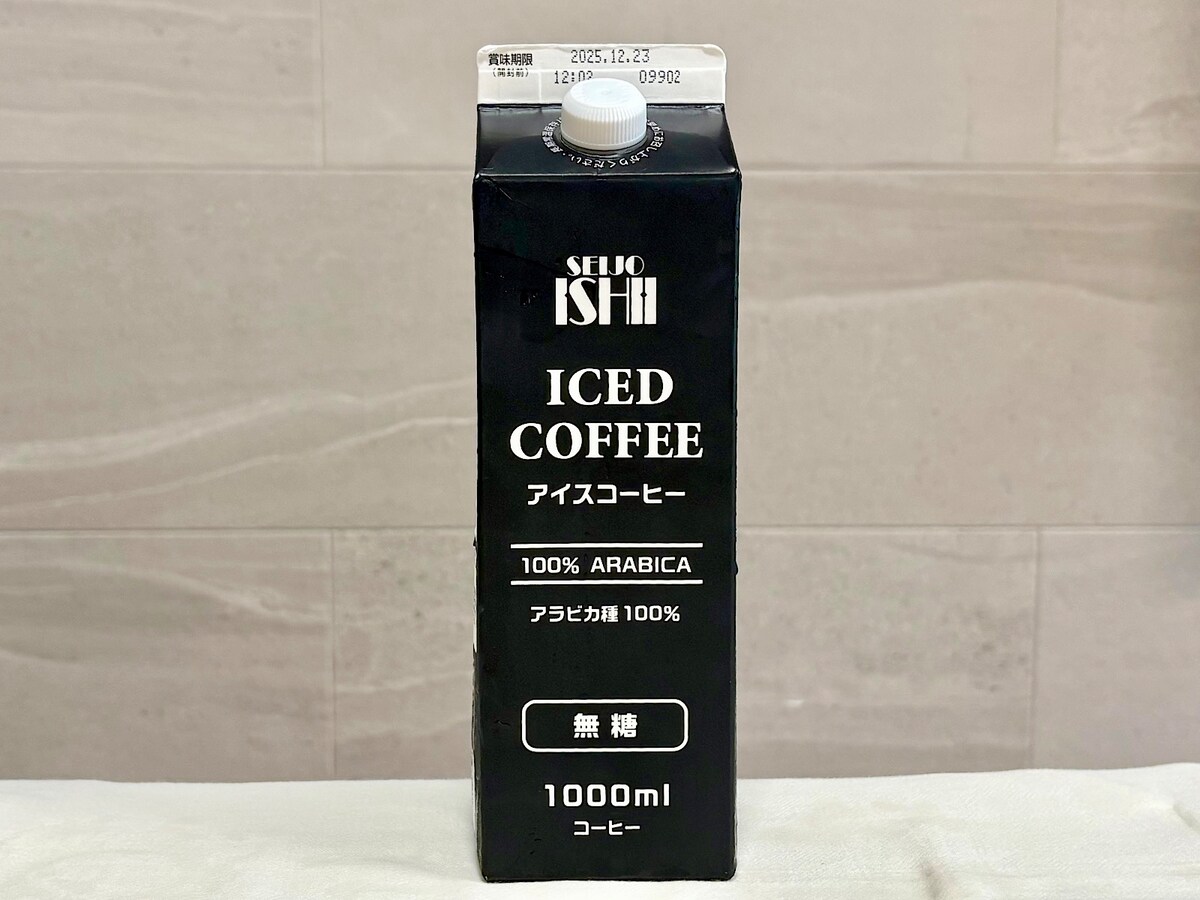 「成城石井 アイスコーヒー無糖 1000ml 」 496円（税込）