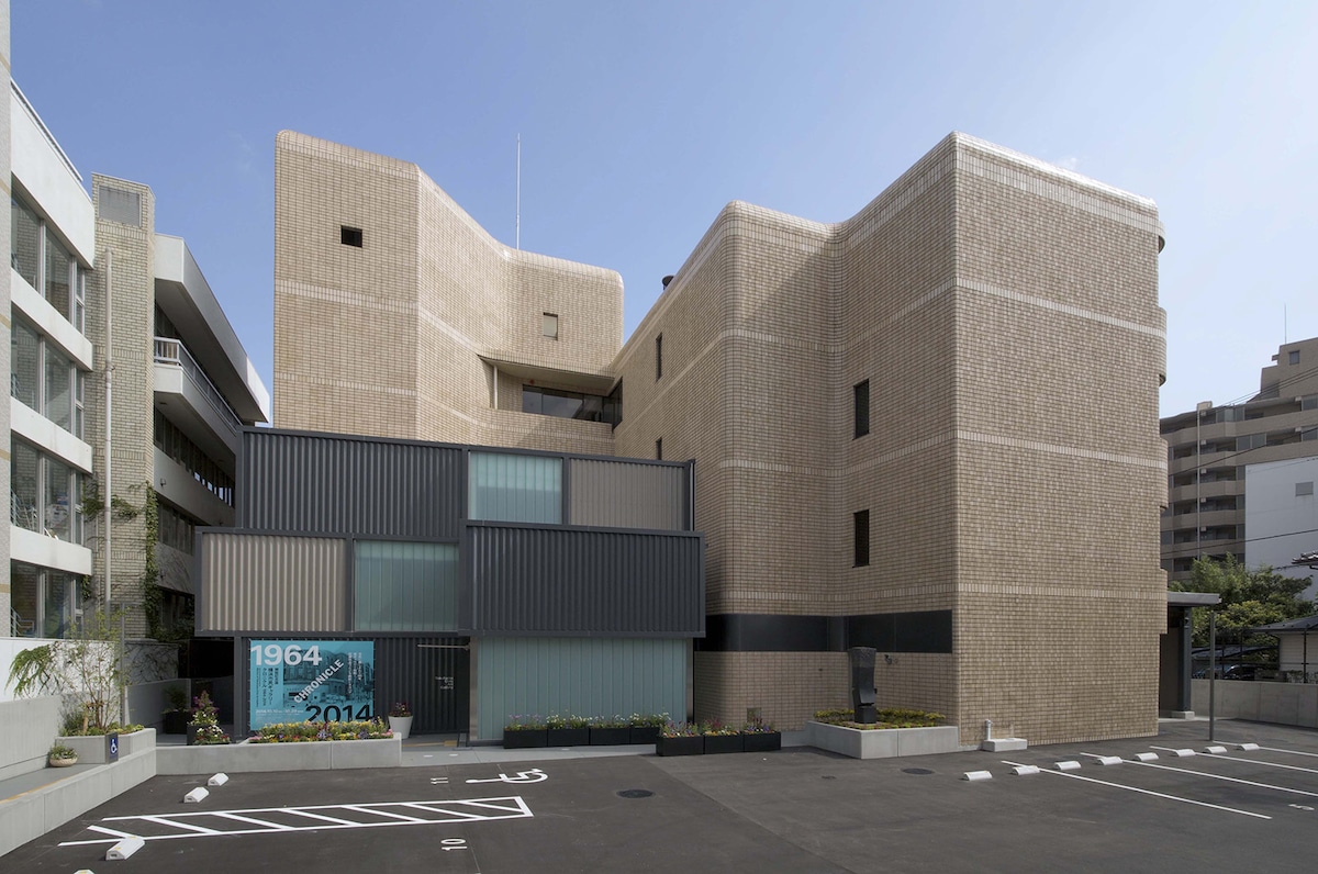 横浜市民ギャラリー外観(photo:UESUGI Akira、提供画像)
