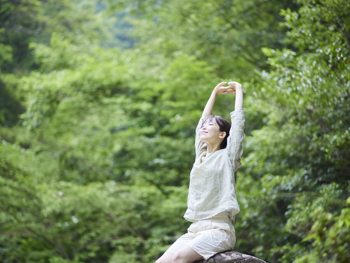 親の介護費用はどれくらい？平均額と“ひとりで抱えない”ための準備（画像出典：amanaimages）