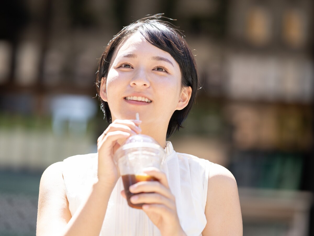 年金が減るラインはどこ？月収の目安とカットされない働き方と長く働くためのポイント※画像：amanaimages