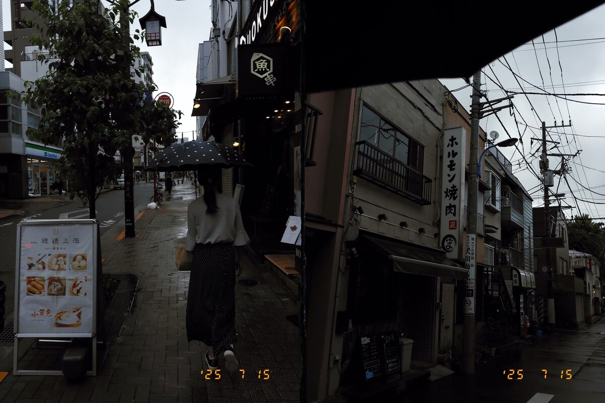 雨の神楽坂