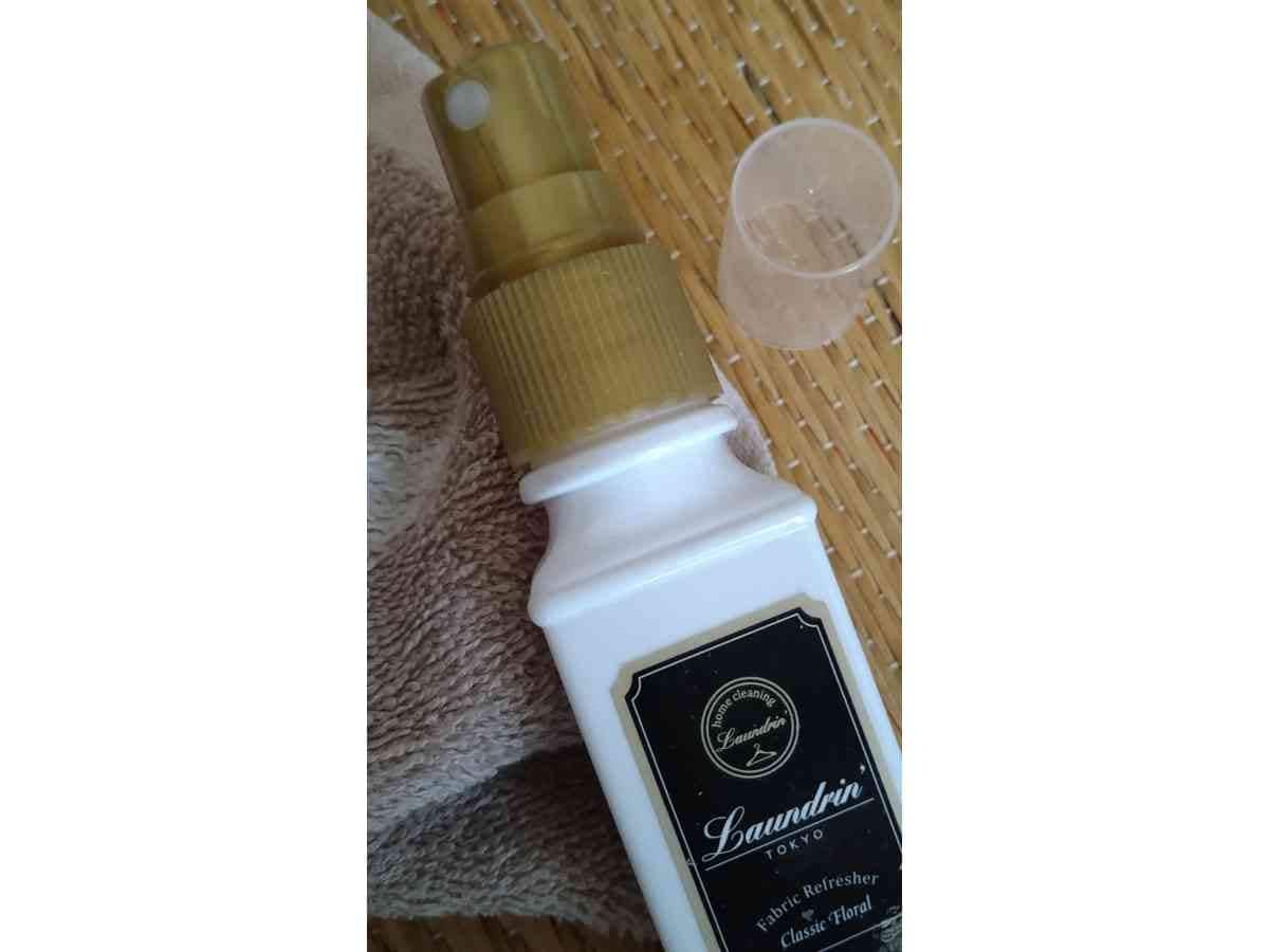 ランドリンの「携帯用ファブリックミスト クラシックフローラル 40mL」