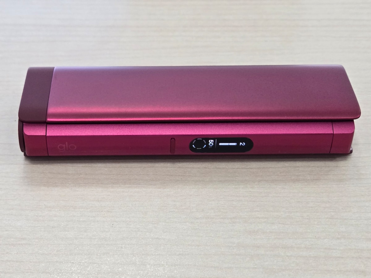 EasySwitchペンと充電ケースの一体型スタイル