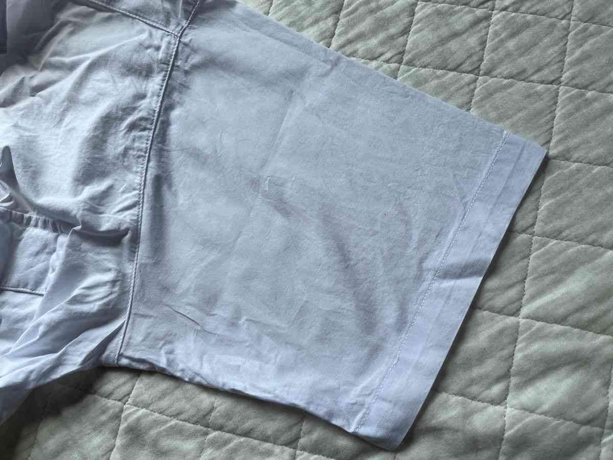 洋服のシワは取れている