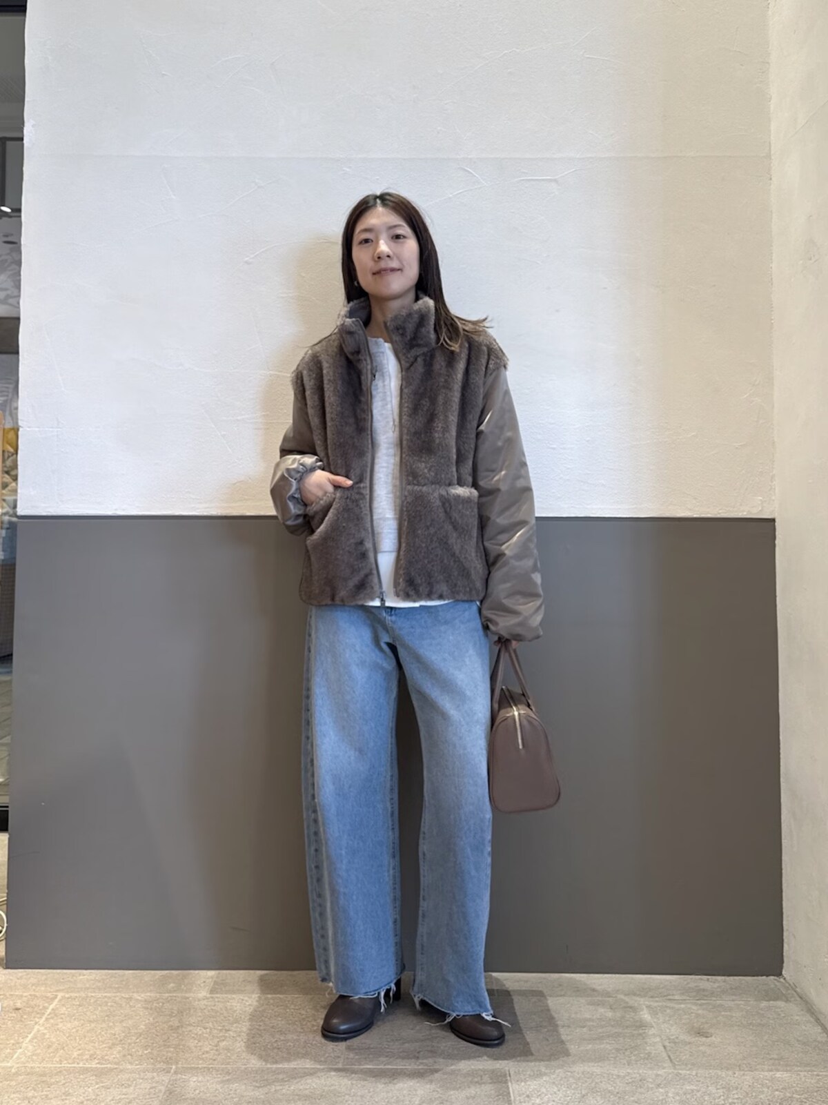 【OKコーデ】ジャスト丈のアウターやショートブーツがおすすめ　出典：WEAR
