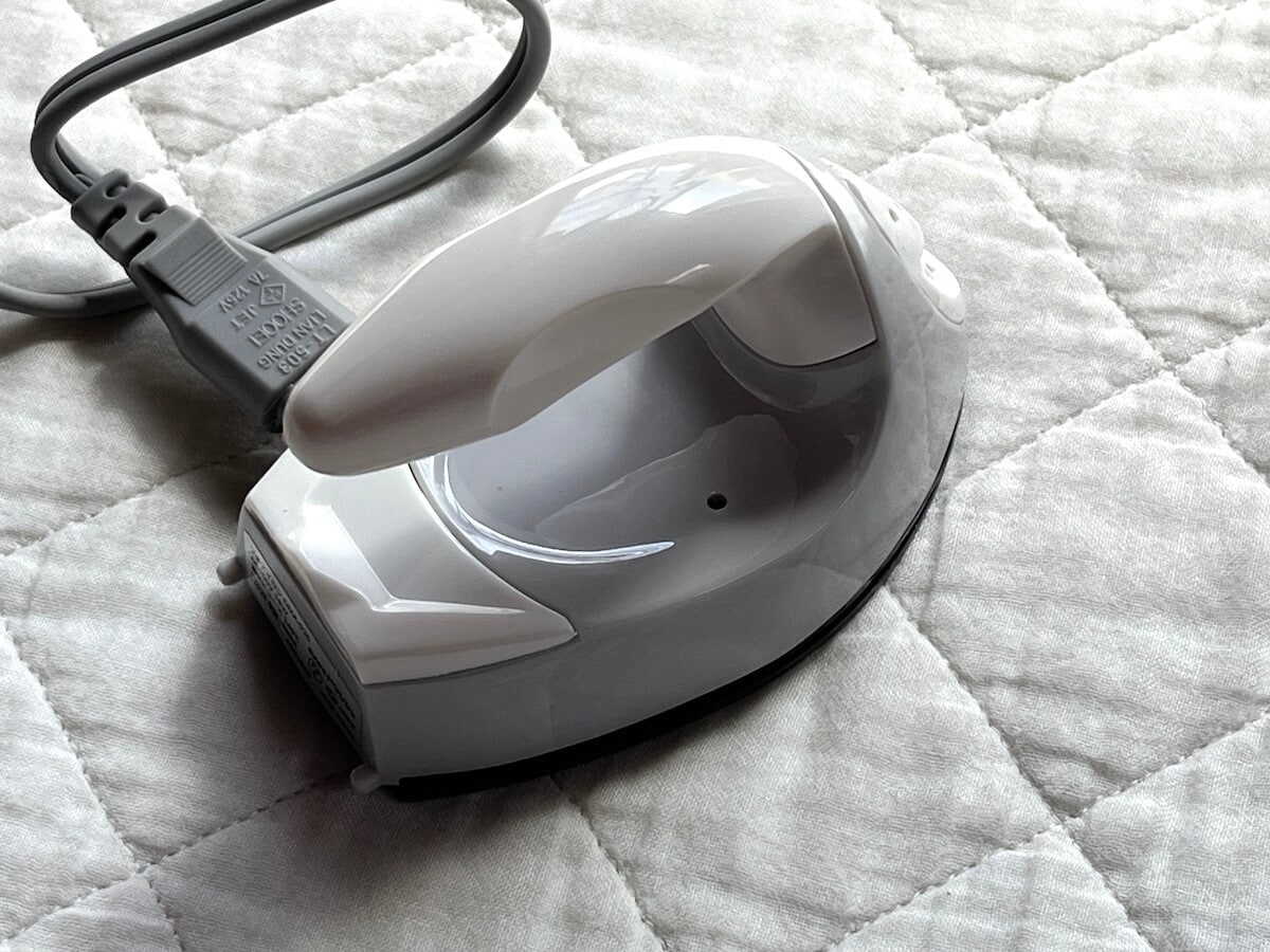 【キャンドゥ】「プチアイロン」を使ってみた♪小さいサイズの実力検証レビュー