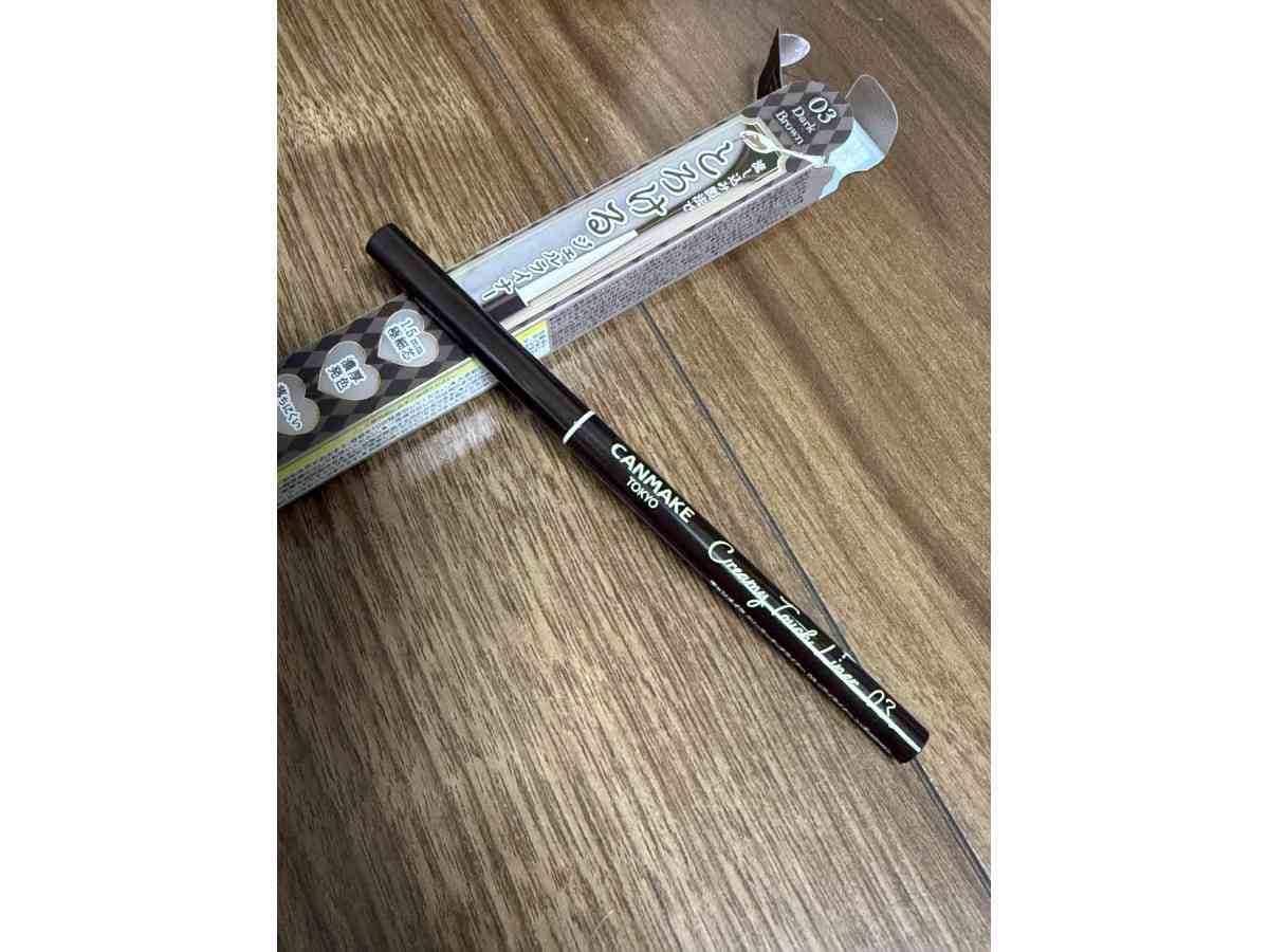 キャンメイクの「クリーミータッチライナー」